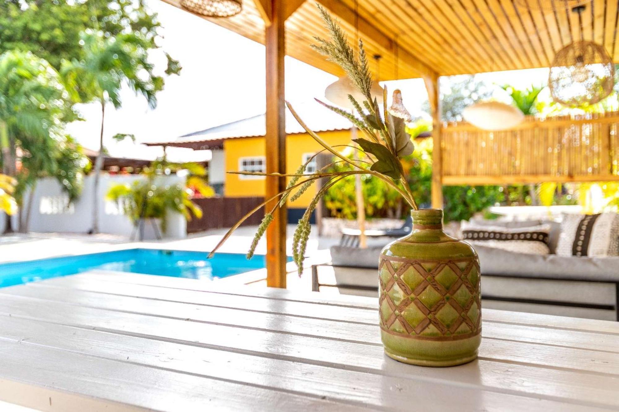 J&L Resort ウィレムスタッド エクステリア 写真